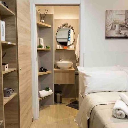 Casina In Centro Storico Daire Napoli Dış mekan fotoğraf