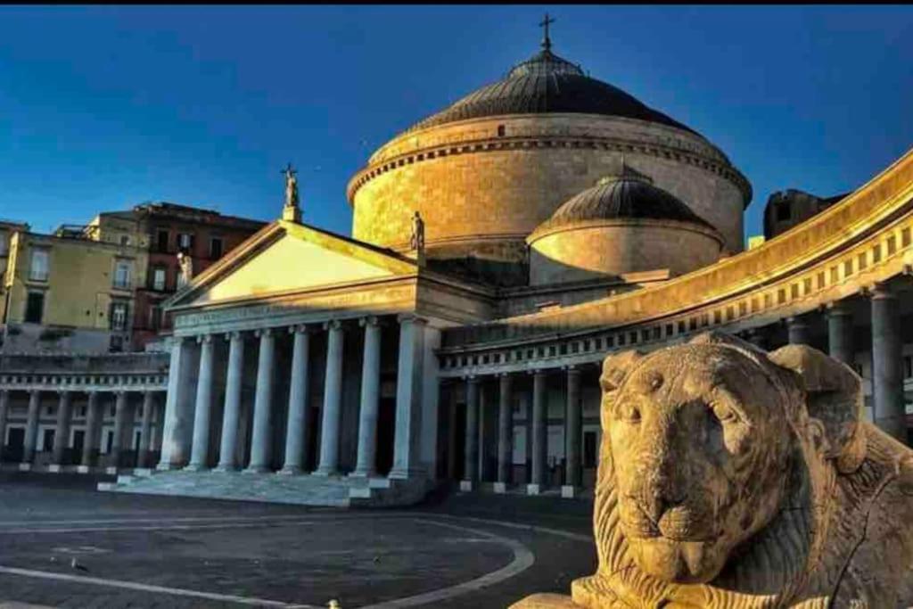 Casina In Centro Storico Daire Napoli Dış mekan fotoğraf